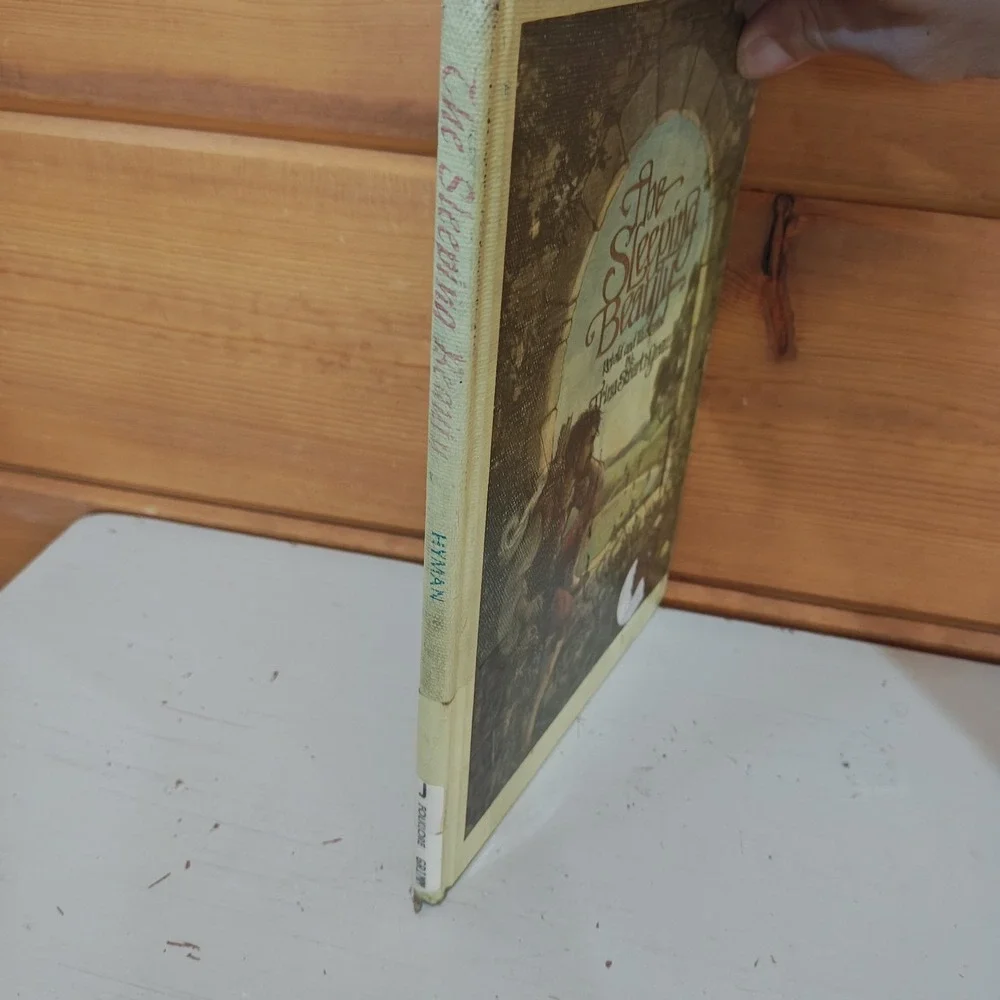The Sleeping Beauty Trina Schart Hyman Hardcover Second Printing 1977